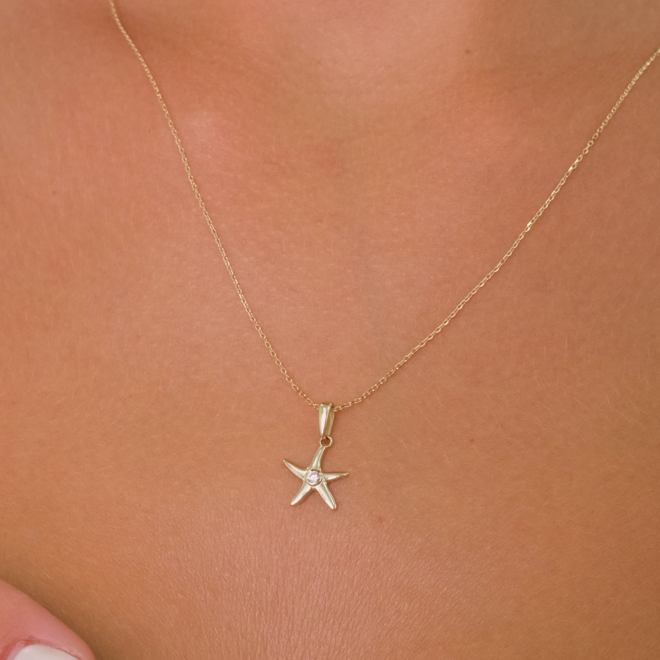 14K Solid Gold Starfish Necklace with Sparkling Zircon – Dainty Ocean-Inspired Minimal Jewelry, Gift for Her