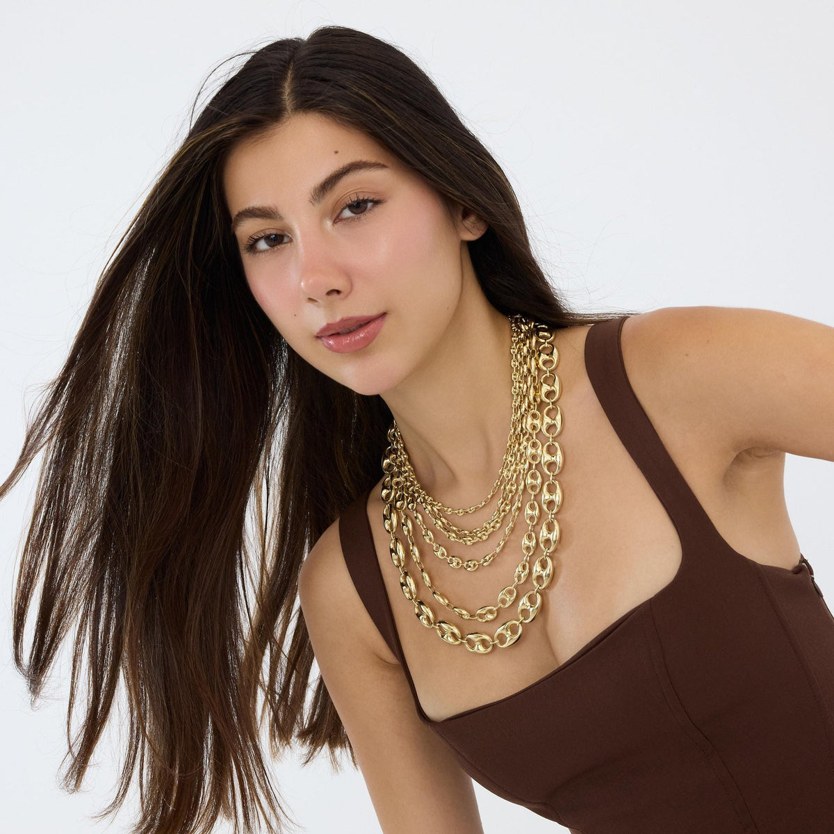 14K gold puffed mariner chain necklace, styled view