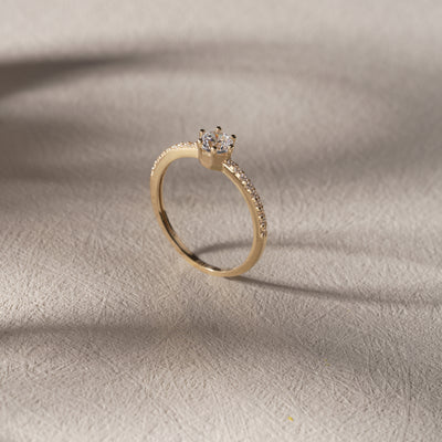 14K Solid Gold Vintage-Inspired Engagement Ring – Round Center Stone with Half-Set Accent Zirconia for Proposal & Wedding