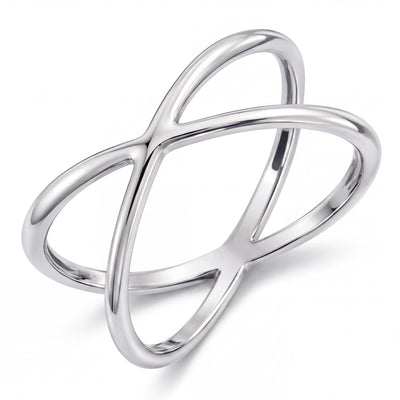14K gold criss cross ring, product photo