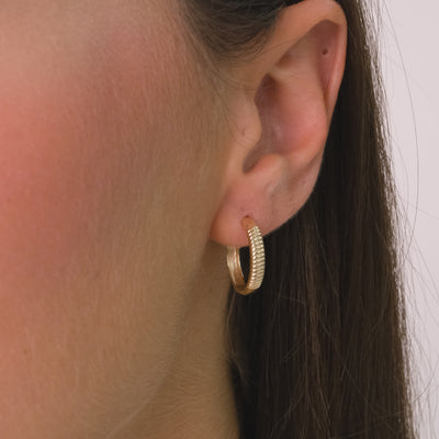 14K Solid Gold Thin Twisted Hoop Earrings – Vintage-Inspired Curved Spiral Rope Hoops