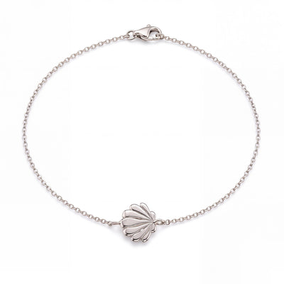 14K gold seashell bracelet, product photo