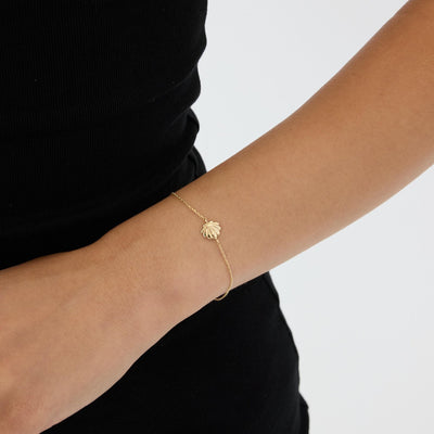 14K gold seashell bracelet, styled view